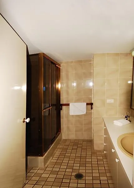 *** Hotel apartamentowy San Simeon Beachfront Apartments Tugun Gold Coast Australia