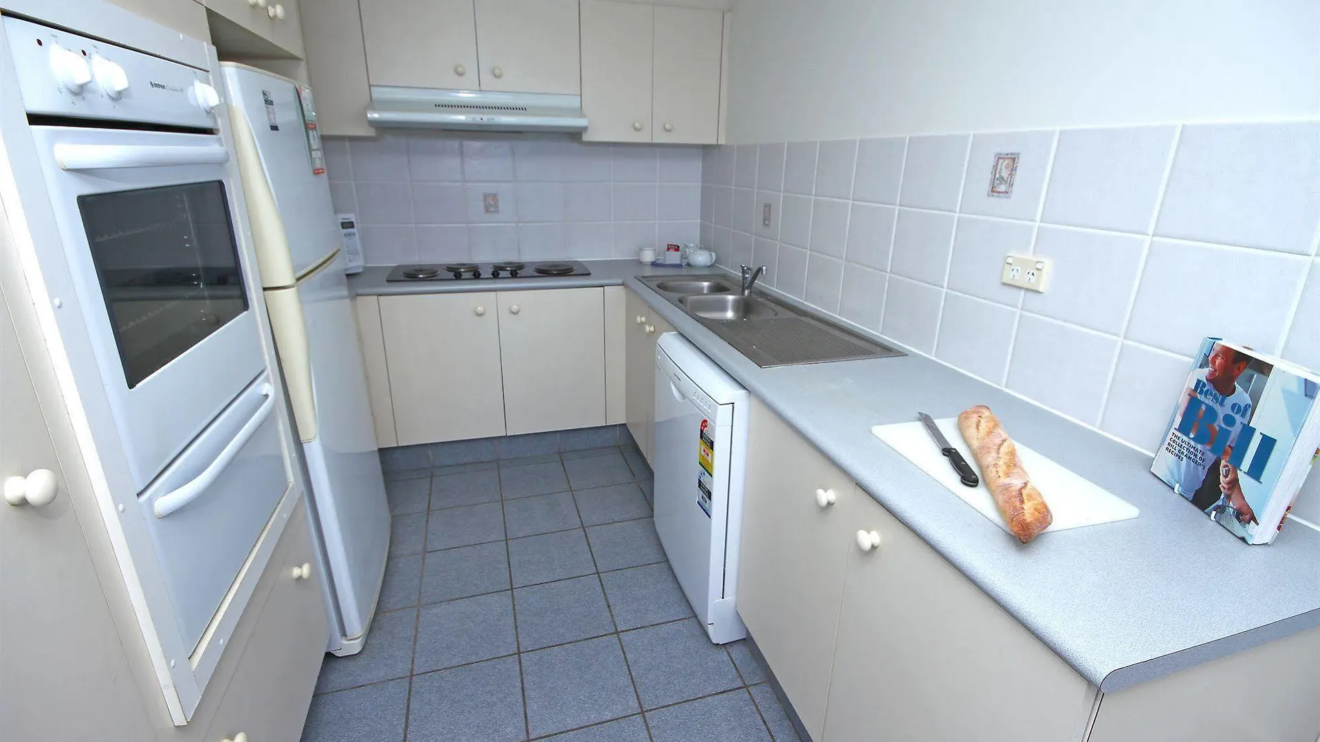 *** Hotel apartamentowy San Simeon Beachfront Apartments Tugun Gold Coast Australia