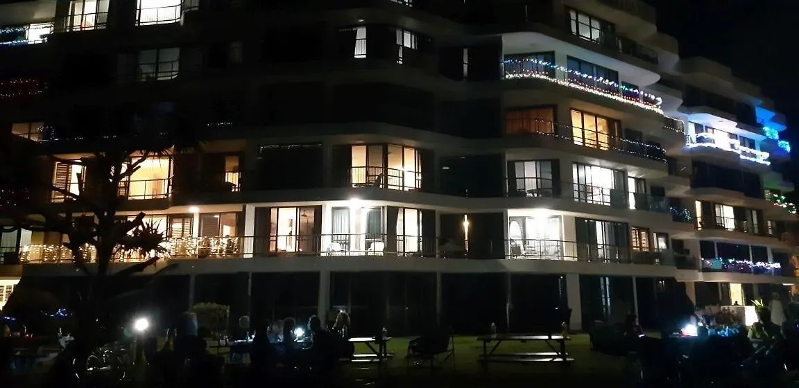 Hotel apartamentowy San Simeon Beachfront Apartments Tugun Gold Coast